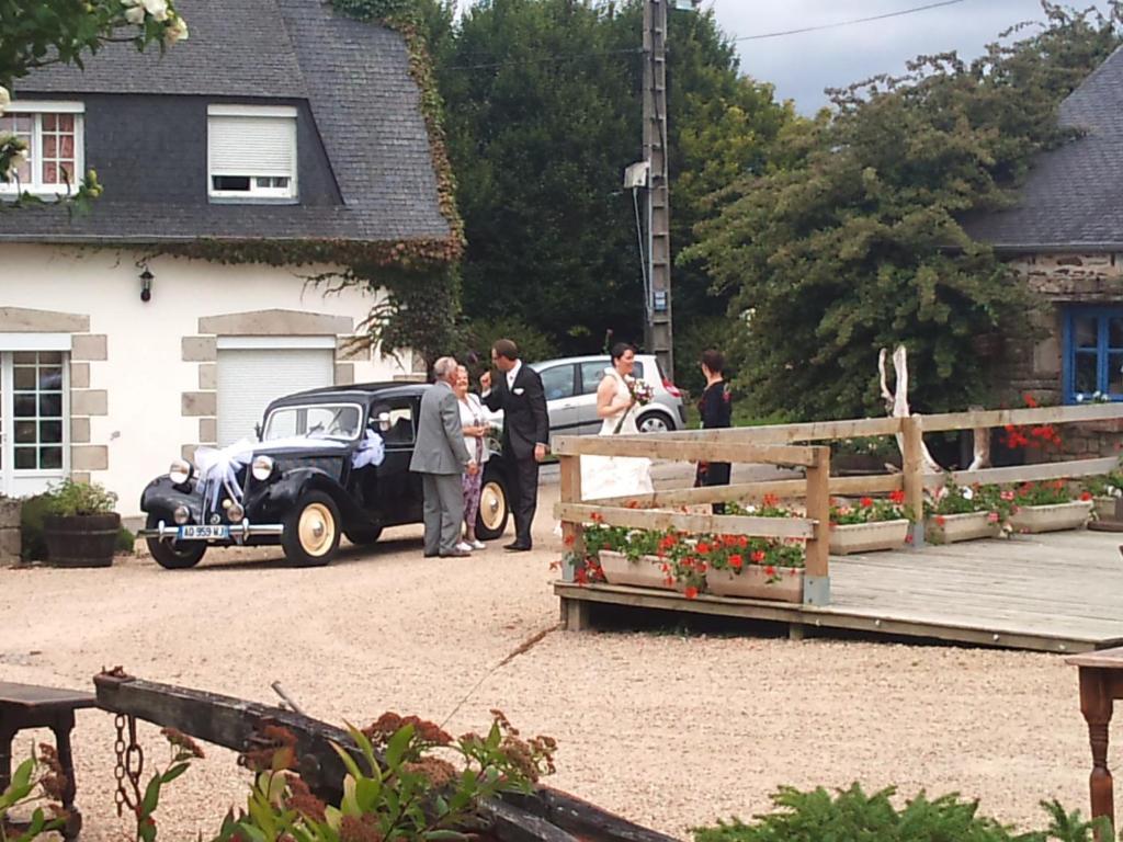 Hotel Domaine Le Puits De Jeanne Plouégat-Moysan Esterno foto