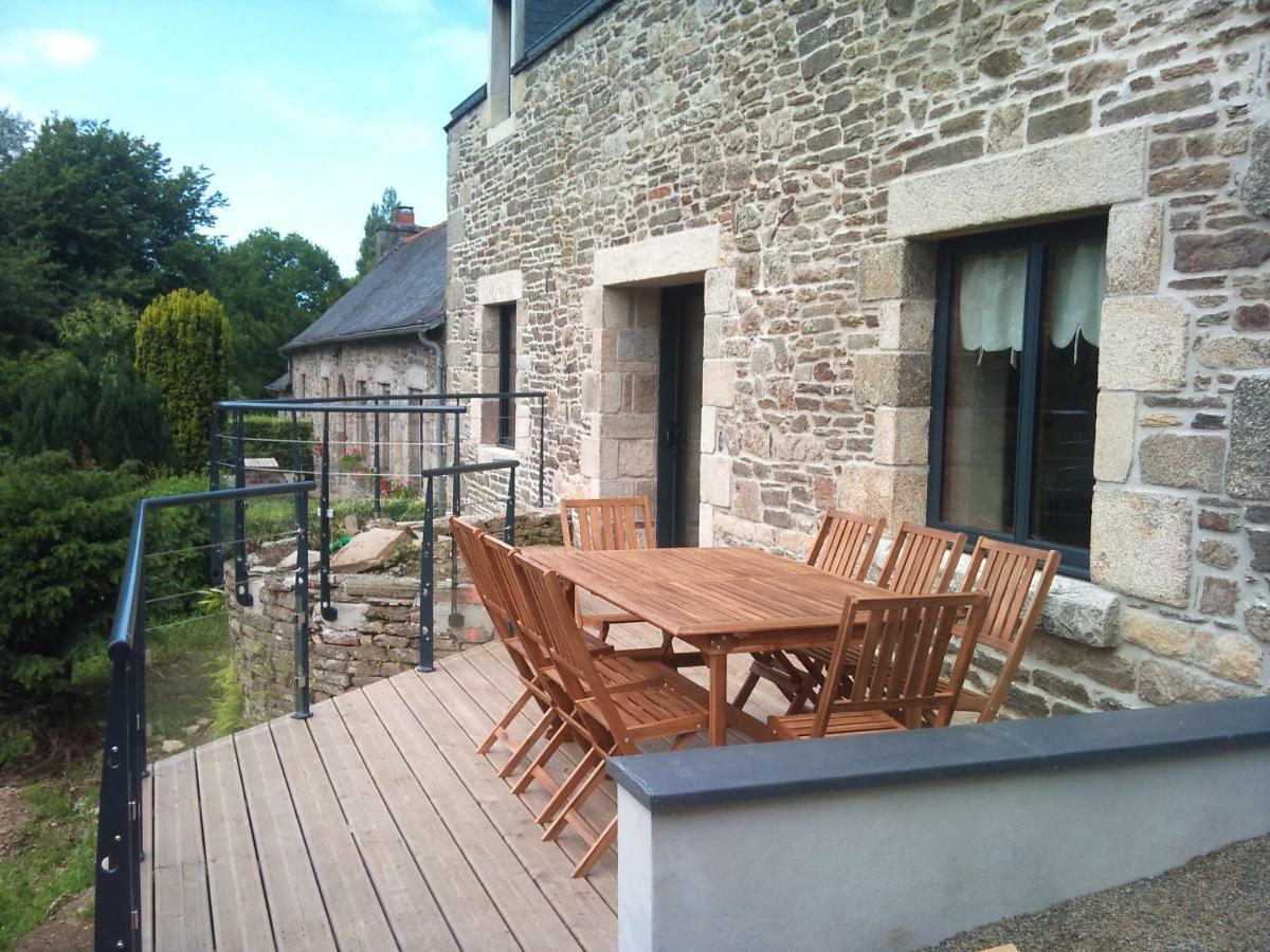 Hotel Domaine Le Puits De Jeanne Plouégat-Moysan Esterno foto