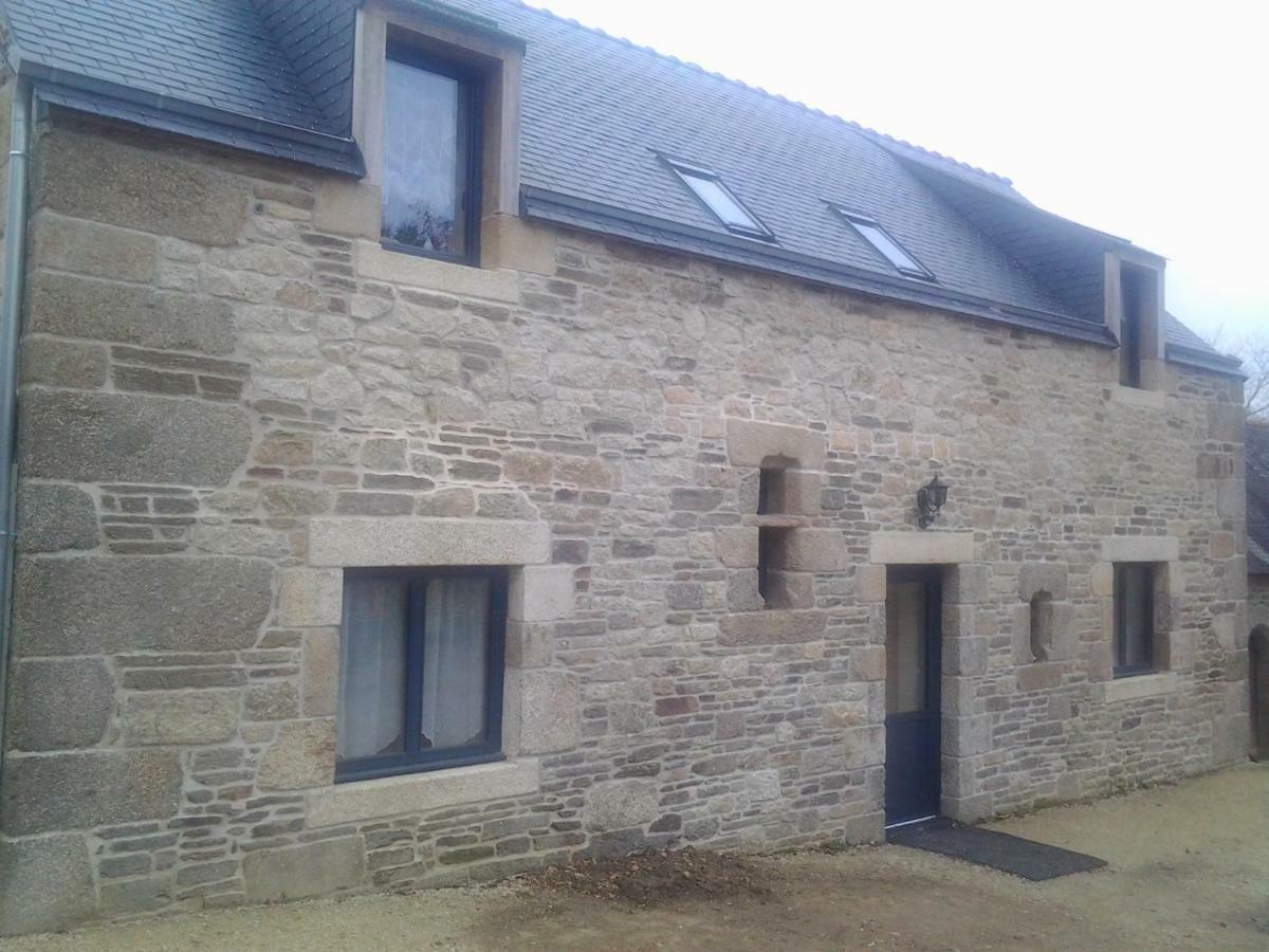 Hotel Domaine Le Puits De Jeanne Plouégat-Moysan Esterno foto